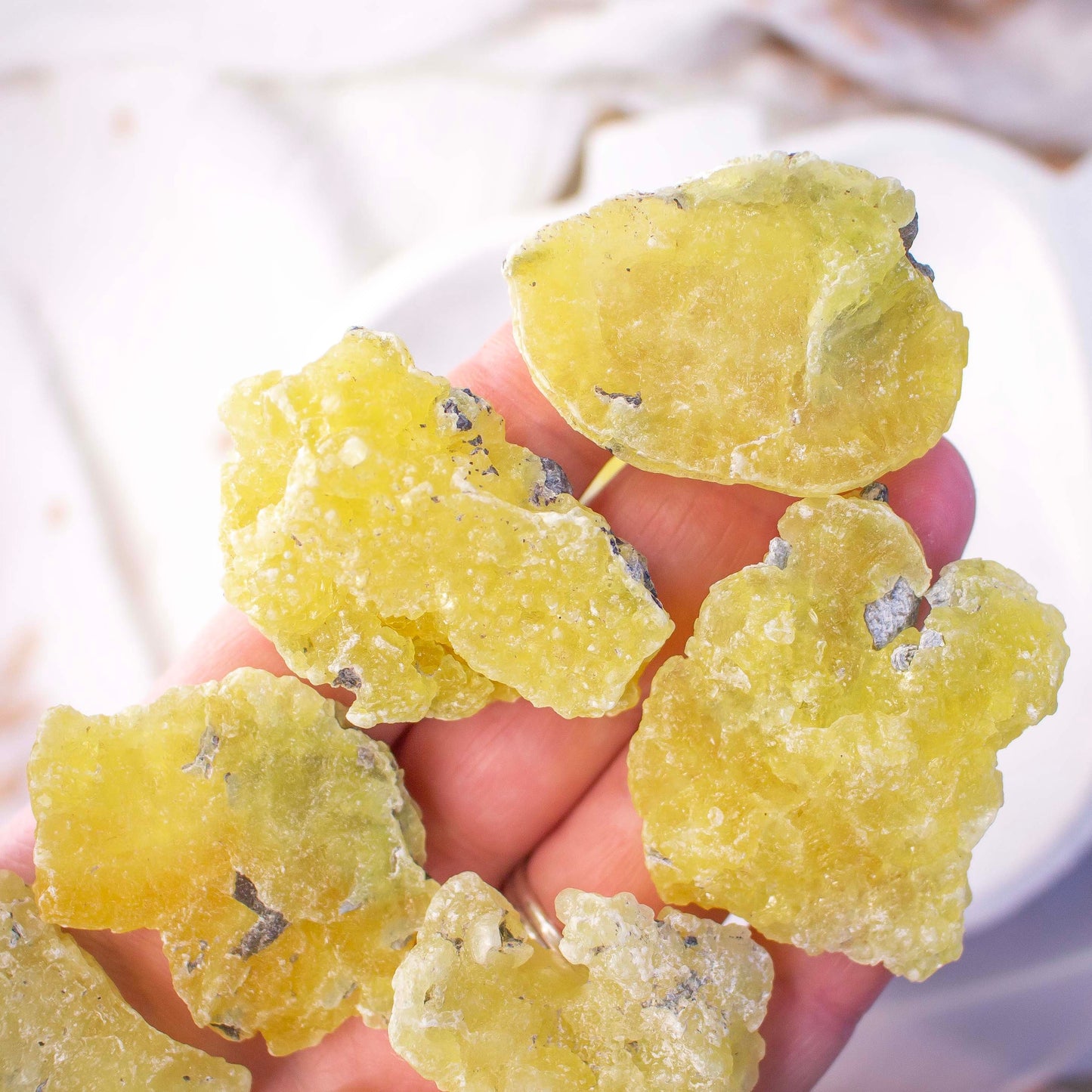 Raw Yellow Brucite Crystal